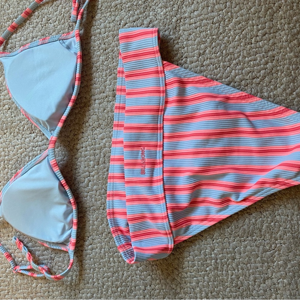 Billabong set - Picture 4 of 7